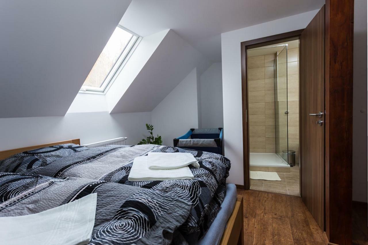 Attic Rooms Табор Екстер'єр фото