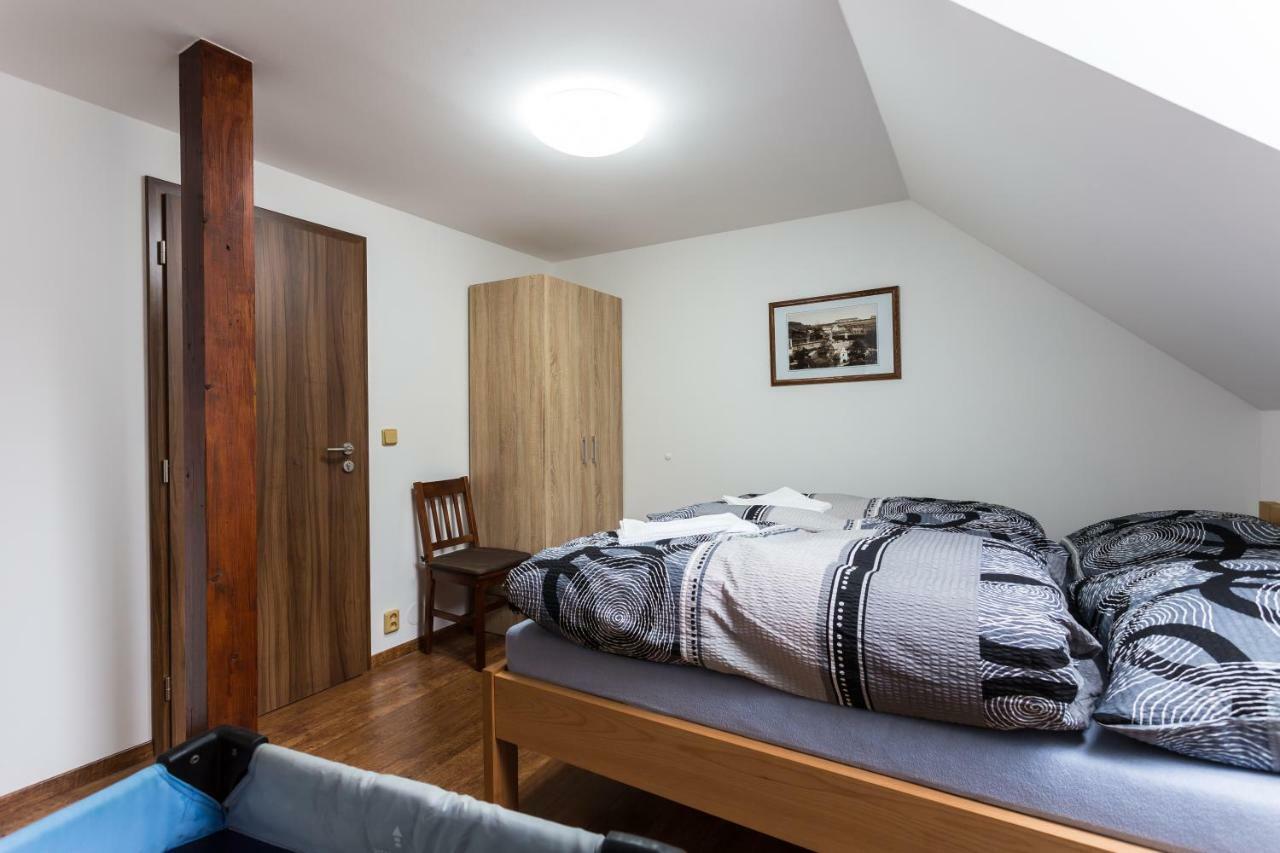 Attic Rooms Табор Екстер'єр фото
